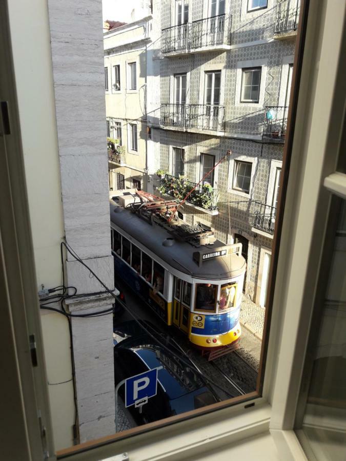 Old Town' Sunny&Quality Apartment Lisbon Bagian luar foto