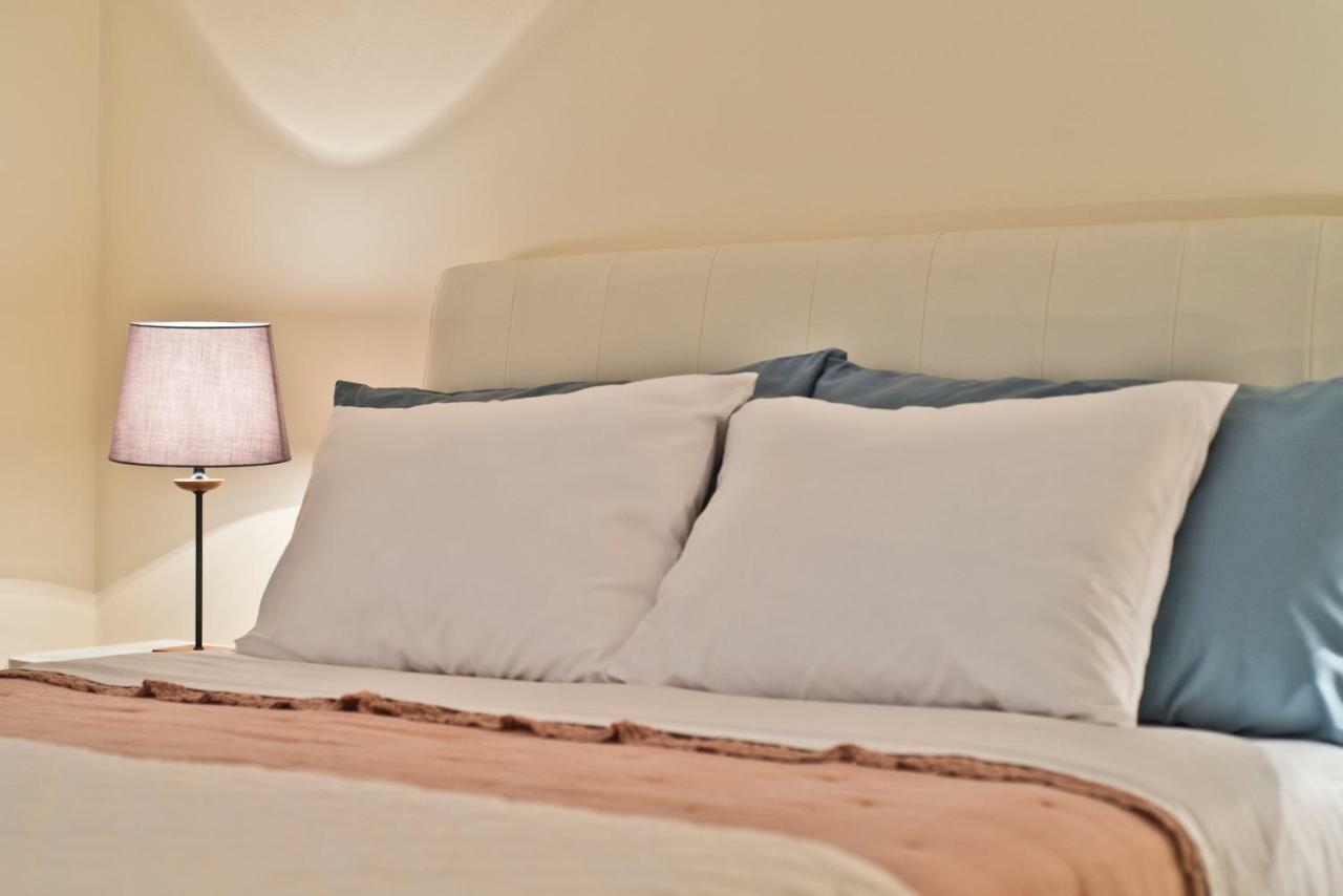 Old Town' Sunny&Quality Apartment Lisbon Bagian luar foto