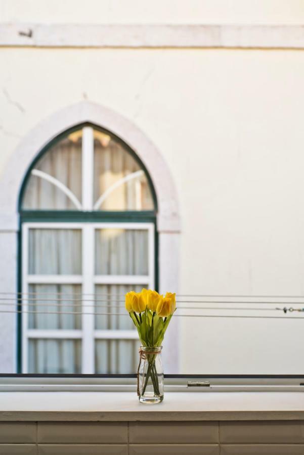 Old Town' Sunny&Quality Apartment Lisbon Bagian luar foto