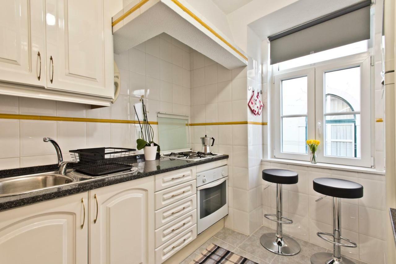 Old Town' Sunny&Quality Apartment Lisbon Bagian luar foto